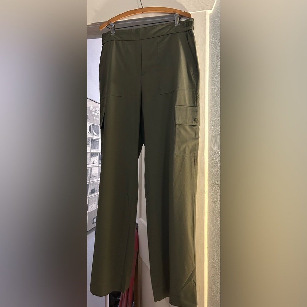 Lou & Grey cargo pants size L